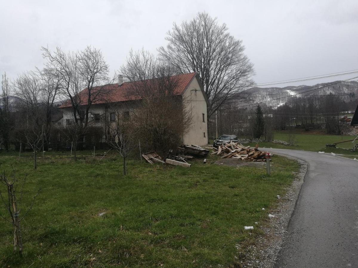 Apartma Burjuca Apartamento Ajdovščina Exterior foto